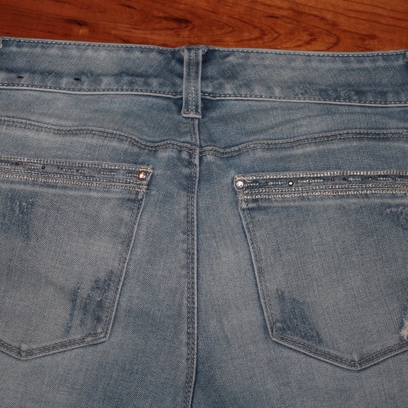 White House Black Market Jeans - Picture 4 of 5